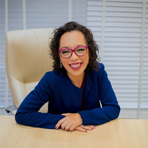 Dr. Aline Vieira